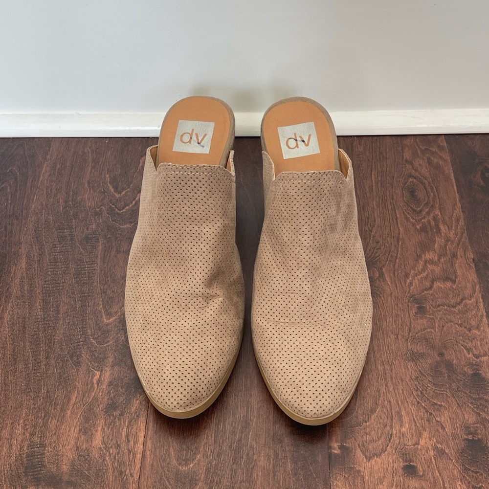 Dolce Vita Tan Mules Heels Slip-On Shoes, Vegan Suede, Chunky Heel DV SOLD! - Picture 3 of 5